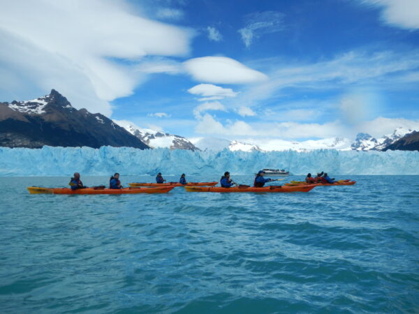 Perito Moreno y kayak